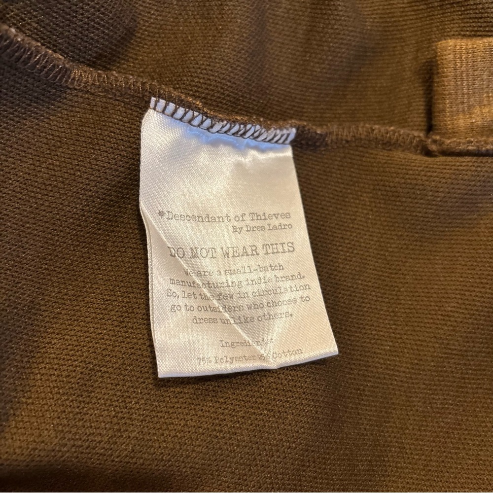 Descendant of Thieves by Dres Ladro pullover - Olive Green size M - Picture 7 of 8
